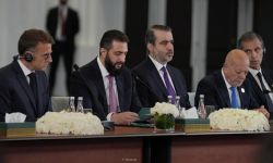أول تعليق لماكرون على التفجيرين قرب مقر إقامته في دمشق